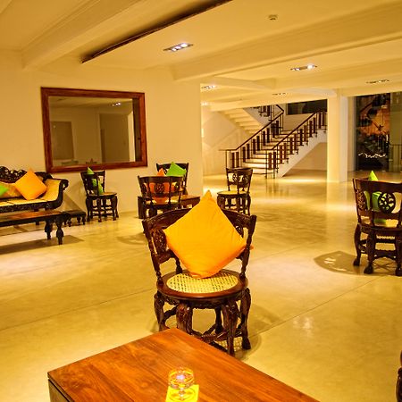 Rajarata Hotel Anuradhapura Kültér fotó