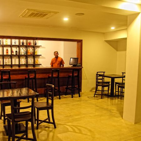 Rajarata Hotel Anuradhapura Kültér fotó