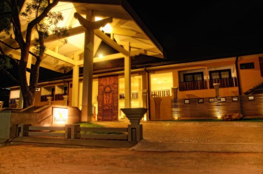Rajarata Hotel Anuradhapura Kültér fotó