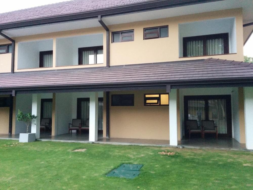 Rajarata Hotel Anuradhapura Kültér fotó